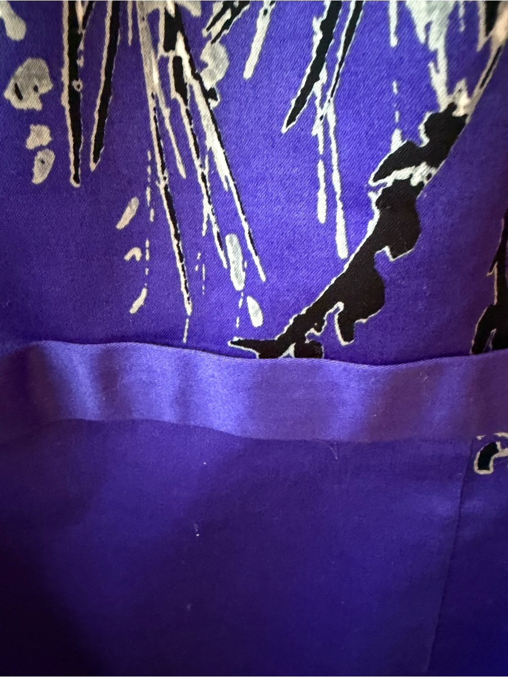 Tahari Purple Sheath Dress with Silver Floral Bodice sz 10 - Picture 3 of 5